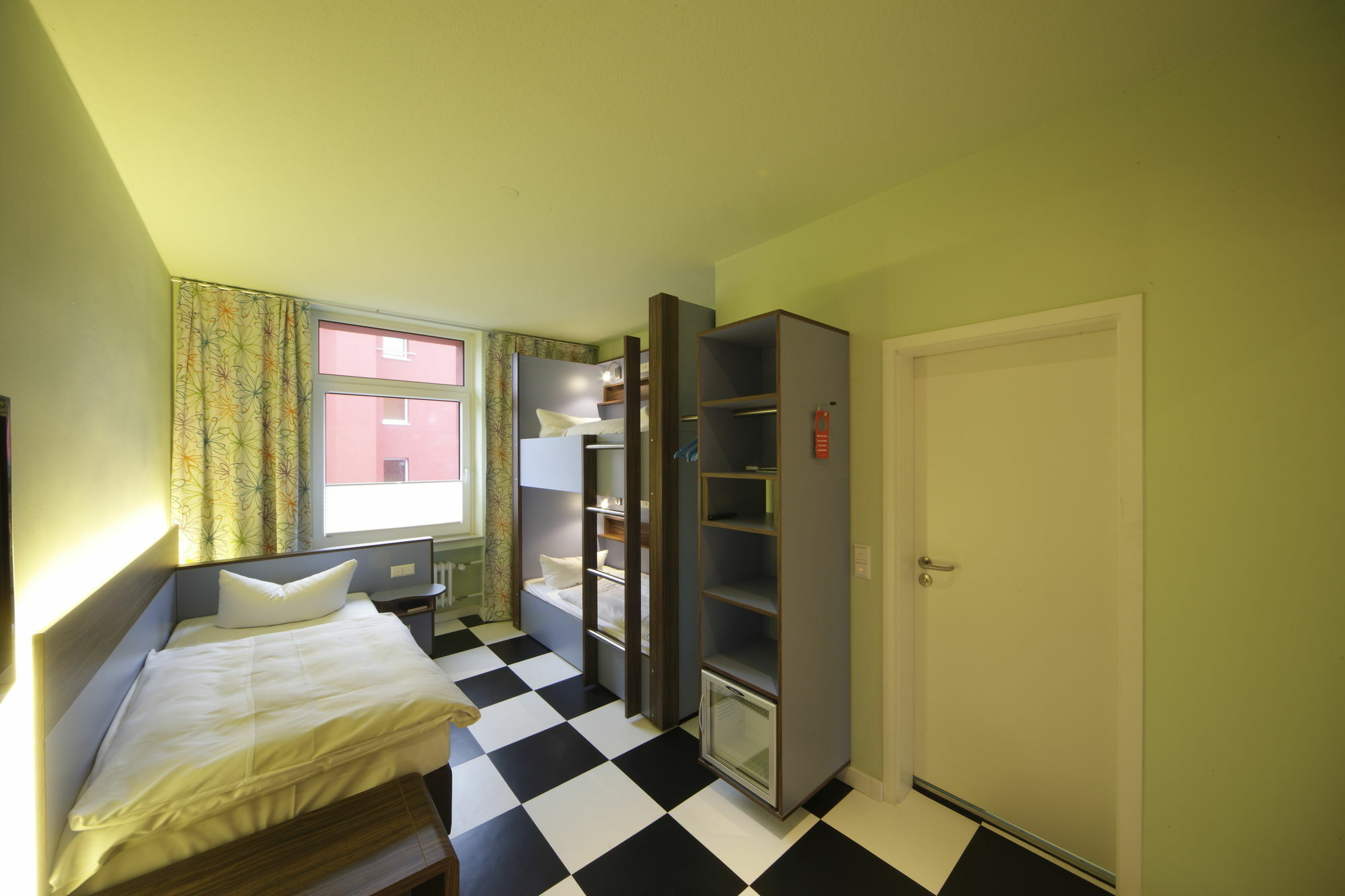Cityhotel Thueringer Hof Design 3*